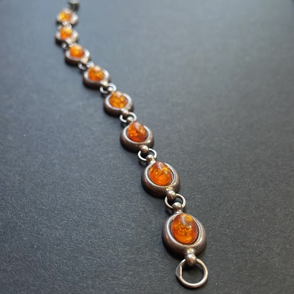 Genuine Amber Gemstone Cabochon Set in Sterling Silver Link Bracelet w/ Clasp - Picture 2 of 4